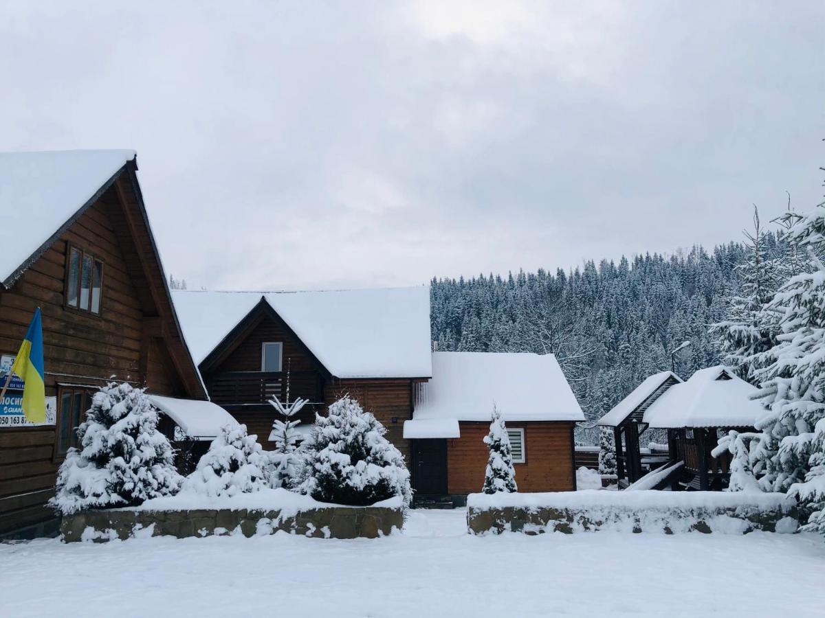 Guest House Kaspiy Bukovel Eksteriør billede