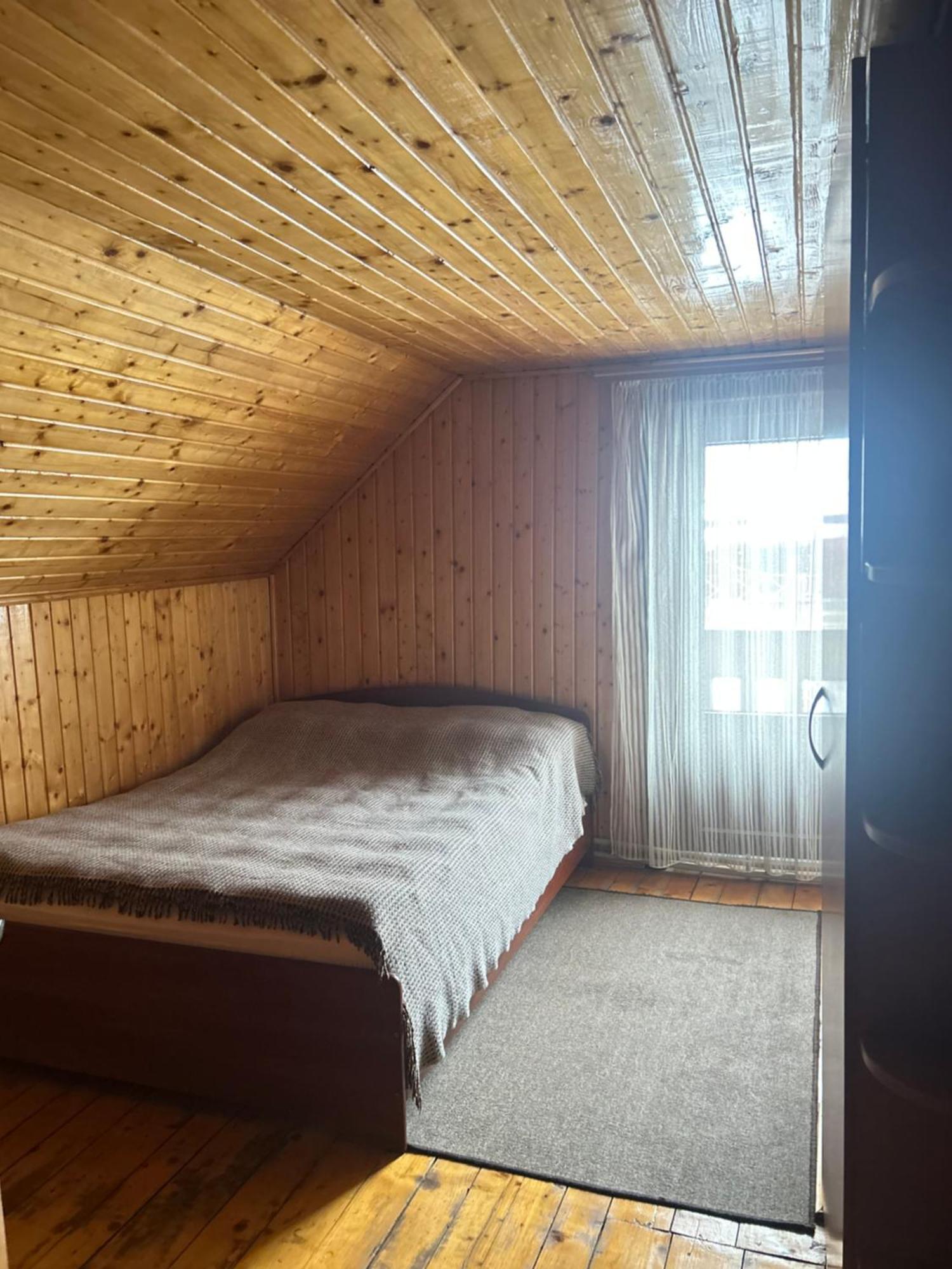 Guest House Kaspiy Bukovel Eksteriør billede